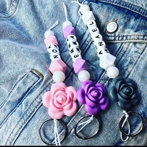 Key chain or zipper pulls personalized